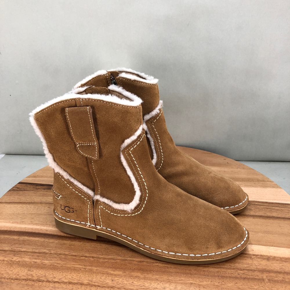 UGG Catica Boots Chestnut Suede Sheepskin Shearling Lined Size 6 Pull On